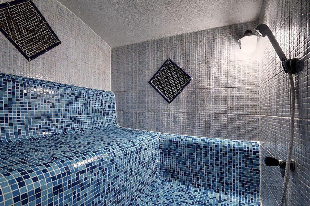 Kupelny Hotel Rubin ドゥディンツェ エクステリア 写真